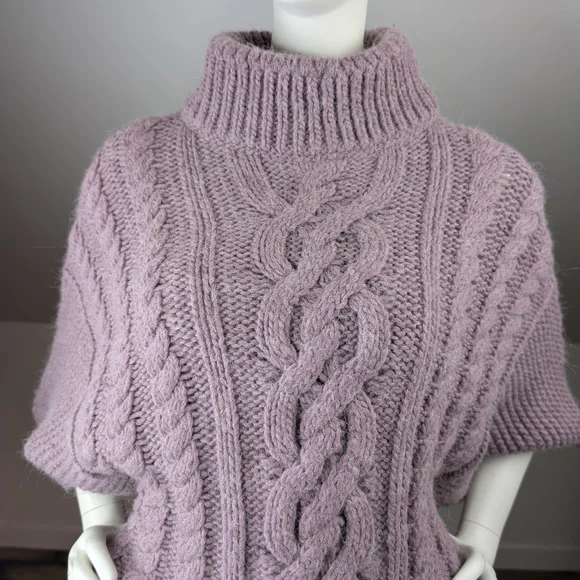 Italian Made Alpaca Blend Cable Knit Batwing Turtleneck, Size Medium - Picture 8 of 10